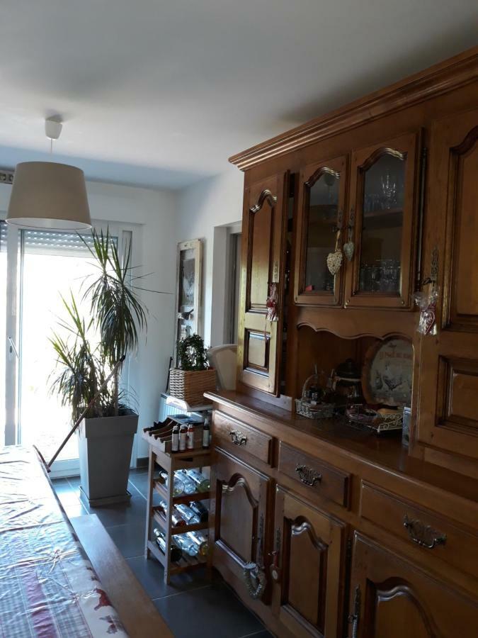 Chez Isa Apartment Massilly Bagian luar foto